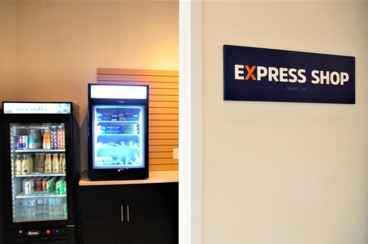 Holiday Inn Express & Suites - Edmonton Sw - Windermere By Ihg Exterior photo